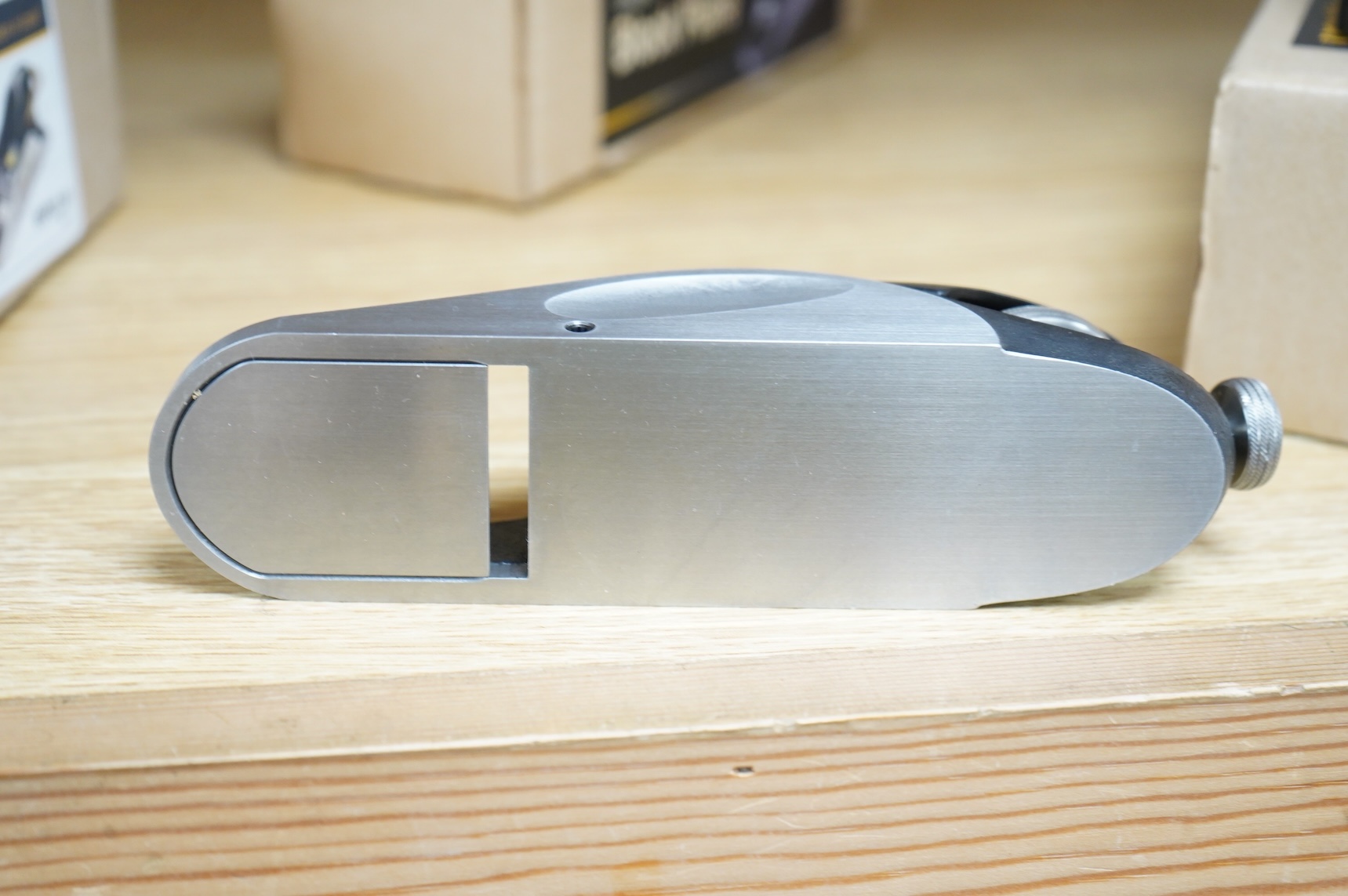 A boxed Veritas DX60 block plane with paperwork